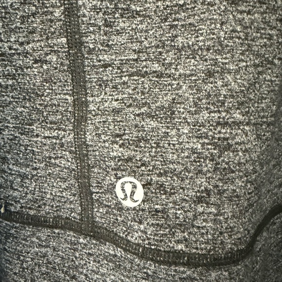 Lululemon Heather Gray & Black Stride Jacket – Size 8 Like New - Picture 5 of 5